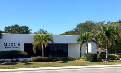 Misch Implant & Aesthetic Dentistry