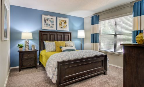 Clairmont Reserve Apartment Homes