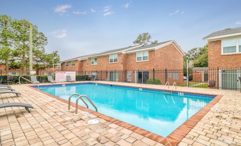 Savan Pointe Townhomes East and West