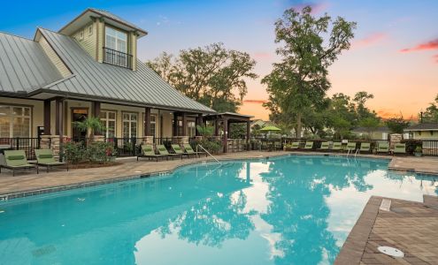 Effingham Parc Apartments