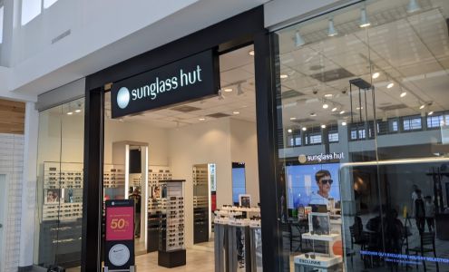 Sunglass Hut