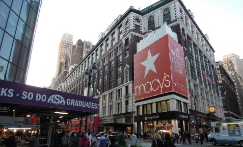 Sunglass Hut at Macy's