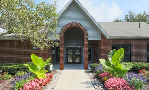 Deer Valley Apartments