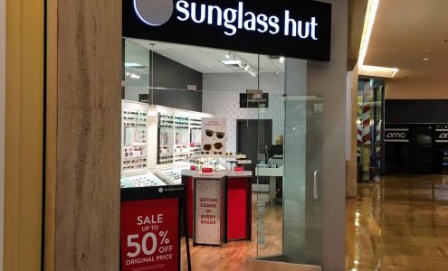 Sunglass Hut