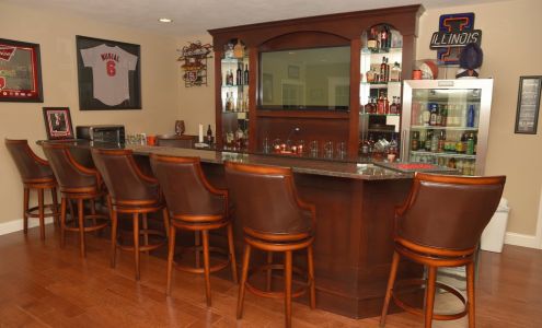 AMISH CABINETS & FURNITURE Manito