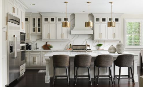 Waverly Cabinet/Auburn Woods Auburn