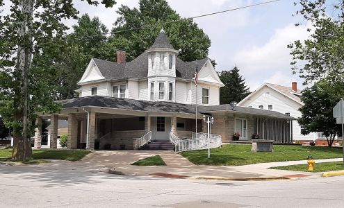 Stewart & Carroll Funeral Home 303 E Wood St, Paris Illinois 61944