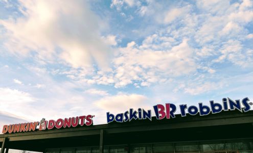 Lake Meadows Shopping Center