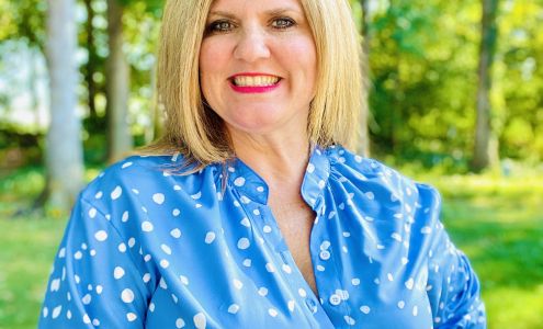 Shirley Chada, HomeSmart Realty Group