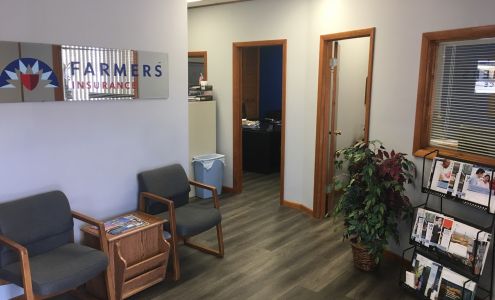 Farmers Insurance - Victor Welper