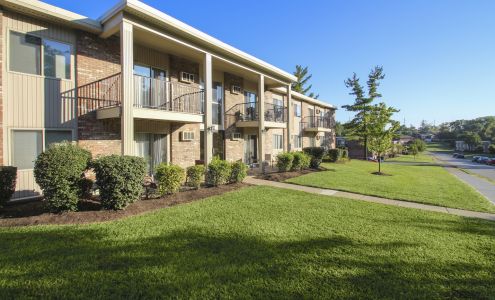 Blue Grass Manor Apartments