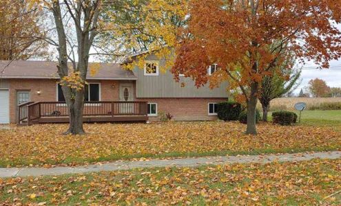 Team Bliss-Cayer, Realtor-RE/MAX New Image