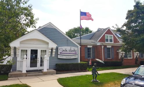 Faircourt Dental Smile Studio 20040 Mack Ave, Grosse Pointe Woods Michigan 48236