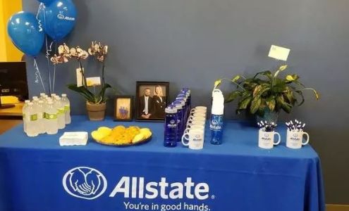 Lindsey Jacobson: Allstate Insurance