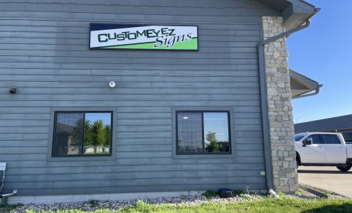 Customeyez Signs Harrisburg