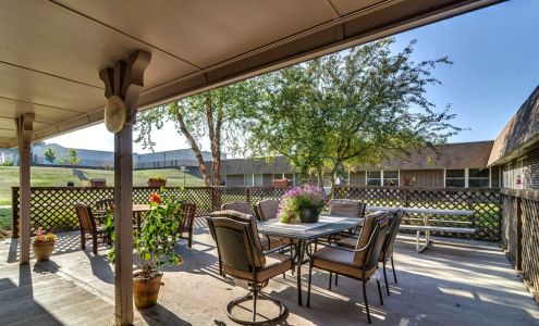 Sabetha Manor Sabetha