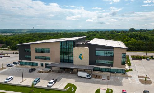 Cotton O'Neil Manhattan