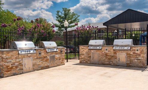 Carriage Hill Apartment Homes