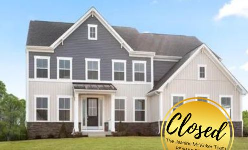 Shannon Steenburg, Realtor® with The Jeanine McVicker Team at RE/MAX Results