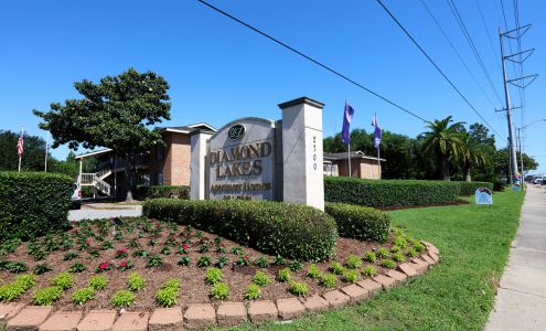 Diamond Lakes Apartment Homes
