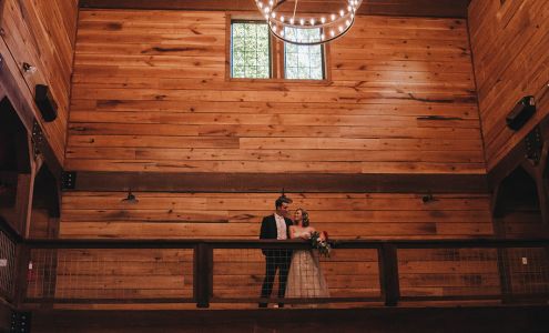 3 Fat Labs Wedding & Event Barn