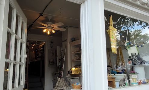 White Flower Farmhouse