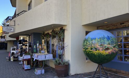 Betty Ford Alpine Gardens Village Gift Shop