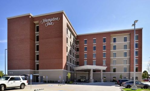 Hampton Inn Cedar Falls Downtown