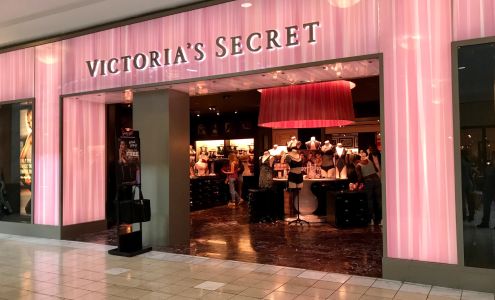 Victoria's Secret & PINK by Victoria's Secret