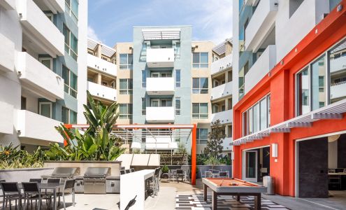 Wakaba LA Apartments