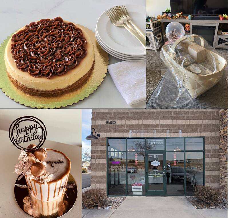 Sprinkle Berry Cakes & Desserts