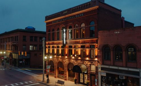 The Vault Hotel Houghton