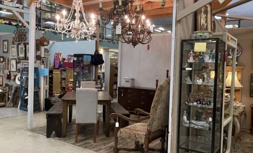 Eastbrook Flea Market and Antique Mall