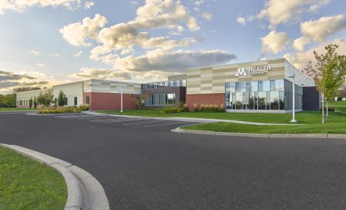 M Health Fairview Clinic - Woodwinds