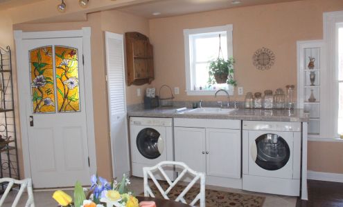 The John Burns Real Estate Show (Keller Williams Greater Binghamton - John J. Burns Jr.)