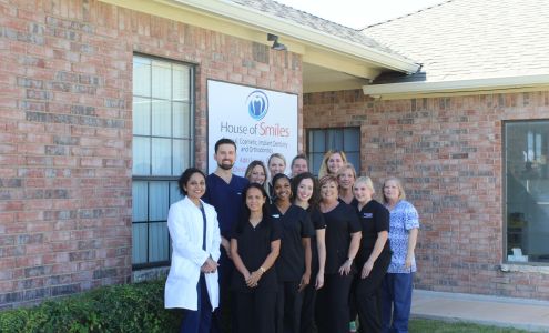 House of Smiles 5610 E Central Texas Expy Ste 3, Killeen Texas 76543