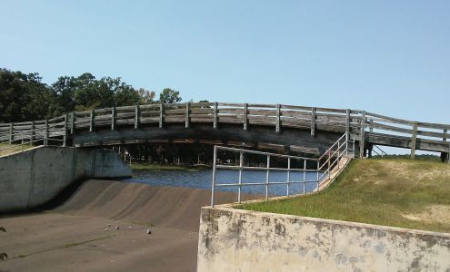 Maumelle Center on the Lake