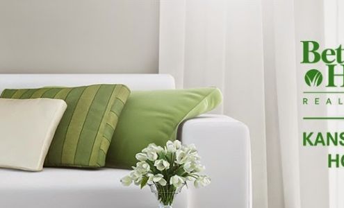 Tracy Padgett and Ann Iiams at Better Homes and Gardens Real Estate Kansas City Homes