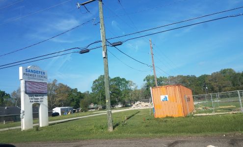 Sandefer Premier Dental 1291 Florida Ave SW, Denham Springs Louisiana 70726