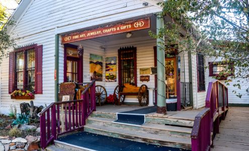 Gifted Hands Gallery Madrid