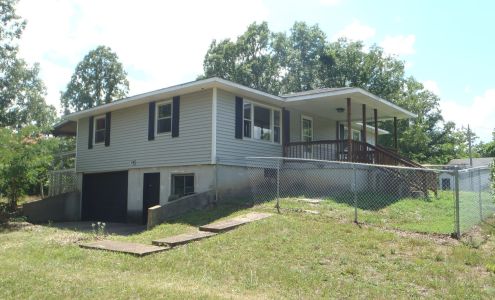 Laclede Plumbing Co 122 W Commercial St Ste C, Lebanon Missouri 65536