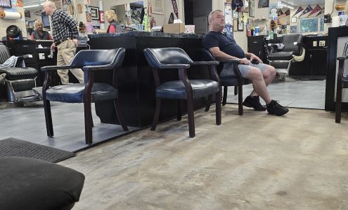 Cox’s Barber Shop 2329 Government St, Ocean Springs Mississippi 39564