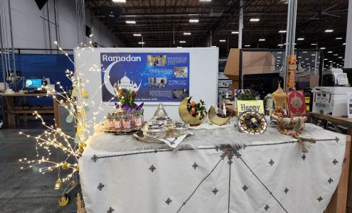 Amazon Sort Center - PDX5