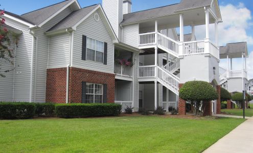 Shadow Creek Apartments