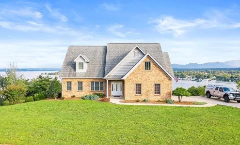 Castle & Associates Real Estate