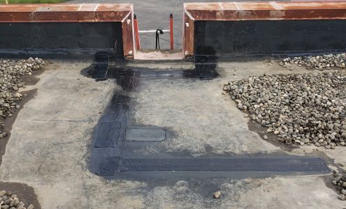 G Freeland Roofing Systems Inc