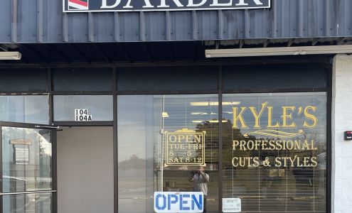 Kyle's Professional Cuts & Styles 904 S 5th St a, Sanger Texas 76266