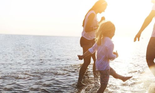 Elkins Park Family Medicine: Rachel Rosen, MD