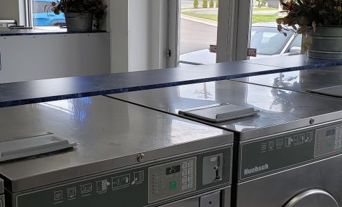 Curtis Cleaners & Laundry 1410 W Main St, Lowell Michigan 49331