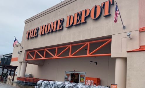 Pro Desk at The Home Depot